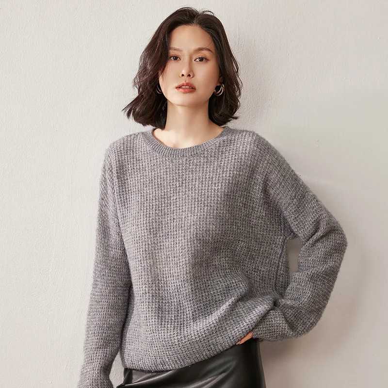100 Cashmere Sweater for Women Pullover Corn Grain Shiny Silk Sweater Versatile Loose Round Neck Knitted Base Shirt for WomenT251025