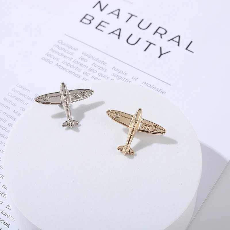 Metal Airplane Enamel Pins Gold Silver Brooch Backpack Lapel Badge Aircraft Jewelry for Kids J251115