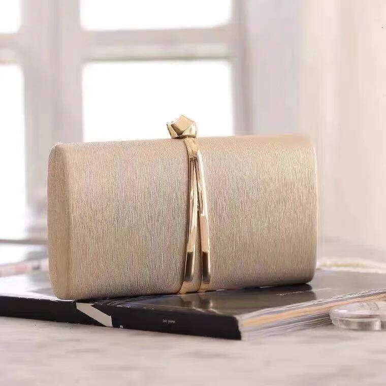 Designer Bags Dinner Cosmetic European And American Nightclub Women's Small Hardware Chain, Dress Bag, Light Luxury Bag
