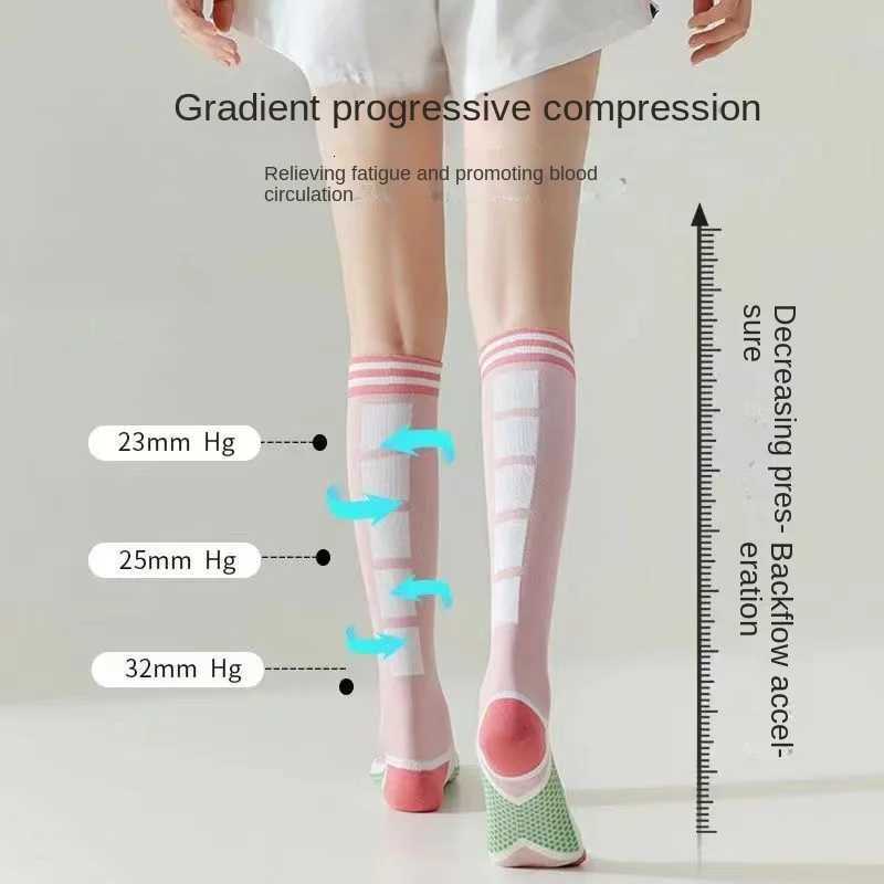 1 pair womens sports pressure socks running jump rope professional fitness jump exercise calf socks Y251024