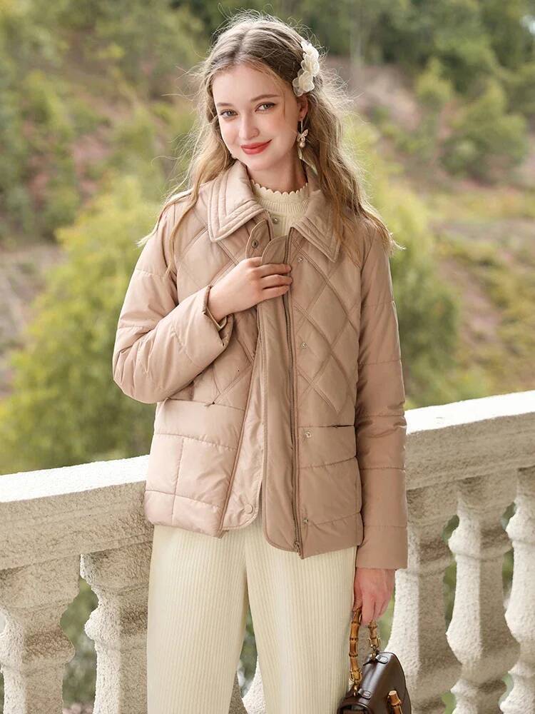 Turn-down Collar Women's 2024 Winter New Short Loose Windproof Warm Cotton-padded quilted Jacket 2234155370 dongdumaoyi