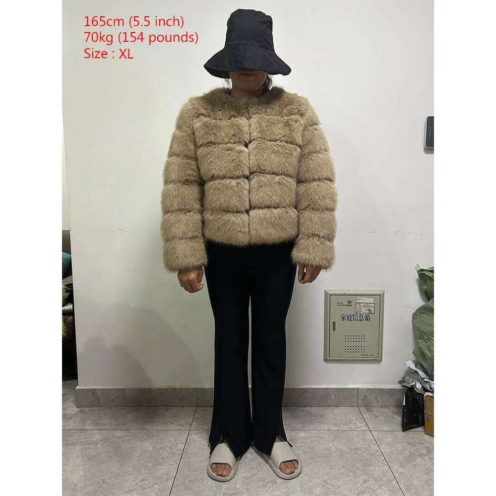 Women's Fashion Coat Super Hot Autumn Winter Women Short Faux Fox Fur Fluffy Jacket High Quality Top Ladies Furry Coats