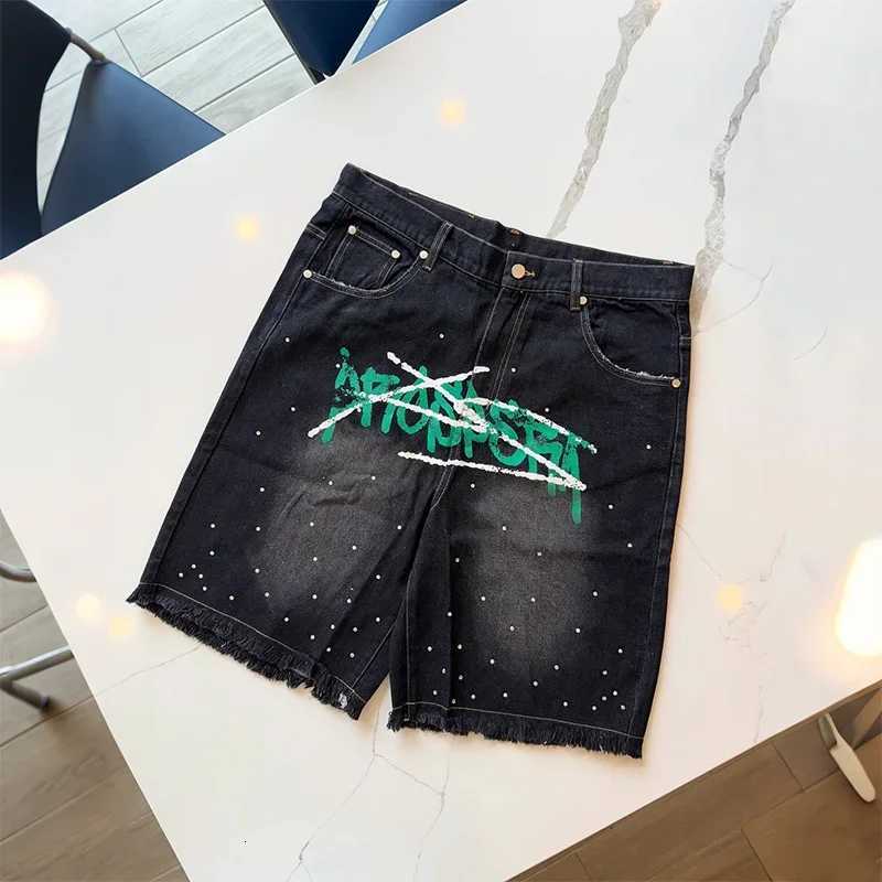 American retro washing jeans graffiti style text print casual fashion denim shorts trendy men and women hiphop streetwearXJ251025