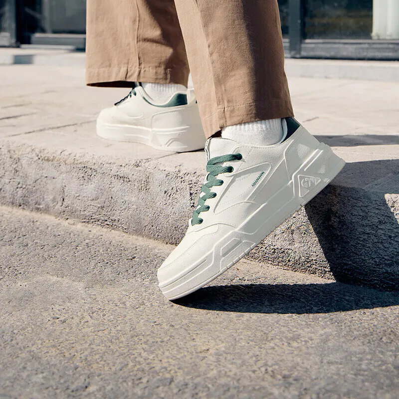 361 Degrees Sports Shoes MenS Outdoor WearResistant Trendy NonSlip Casual Professional Skateboard Sneaker Male 672416608 251023