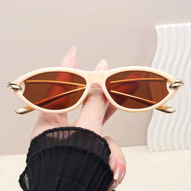 Neutral Frame UV400 Sunglasses Fashionable Cateye Glasses Outdoor Driving Sun Protection Sunglasses 251023