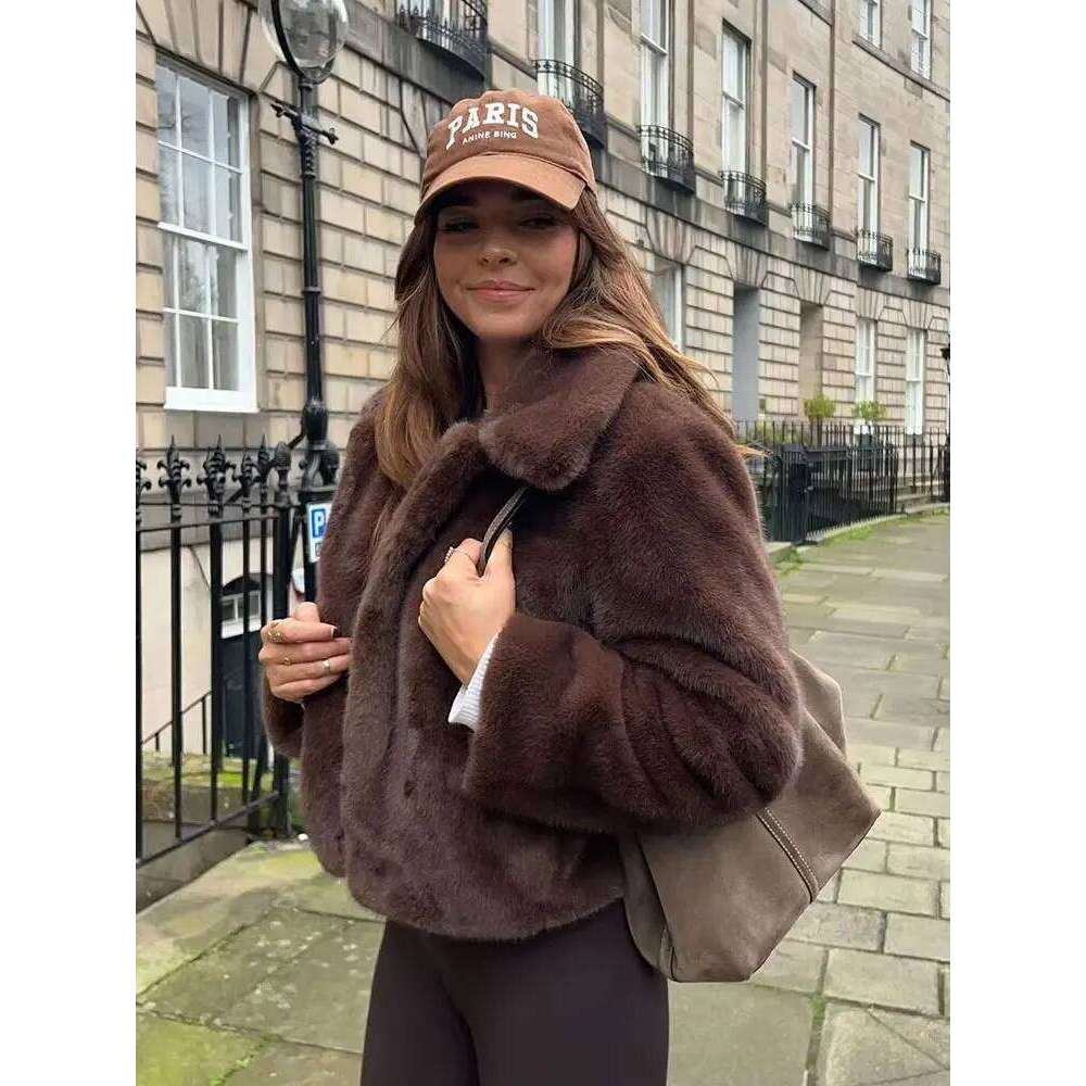 Winter Women's Fashion Faux Fur Warm Coats Solid Long Sleeves Lapel Single Breasted Pockets Chic Coat Vintage Outerwear