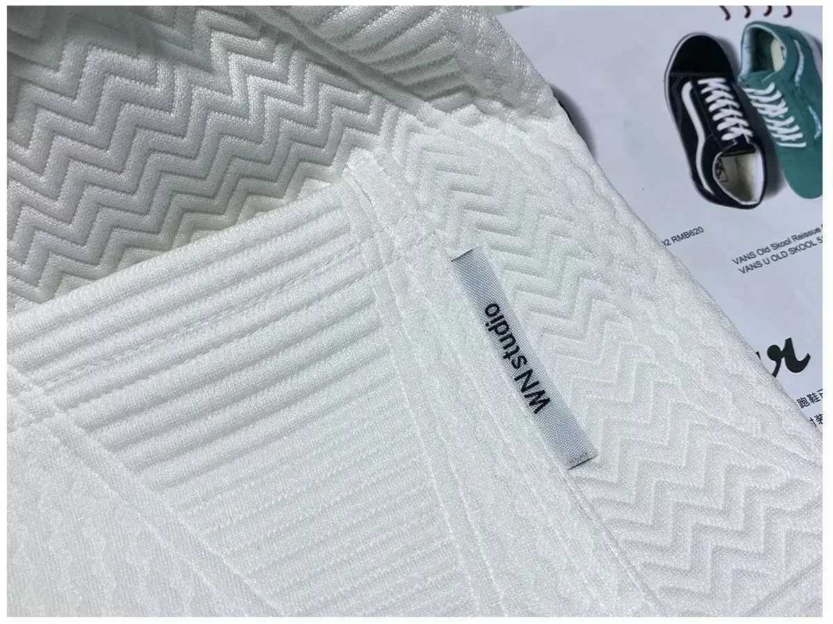 Summer Running Shorts Wavy Pattern Rope Loose Mens Casual Jogging Shorts Quick Dry Wicks Sports ShortsXJ251025