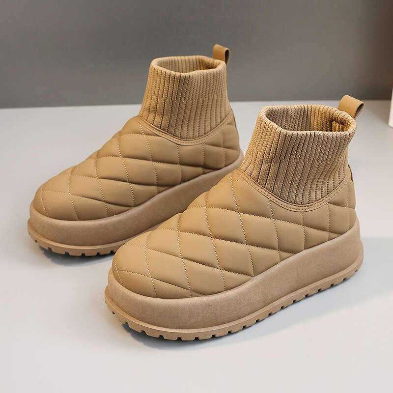 New Snow Boots Winter Cotton Casual Women's Shoes High-top Sneakers Thick-soled Height-increasing Student Korean Version Versatile temperament