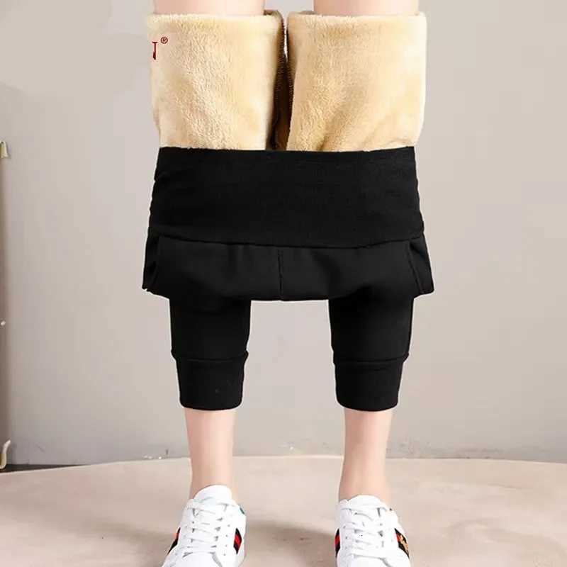 2024 Women Winter Lamb Fur Cashmere Slim Pants Casual Women Warm Pants Harem Pants Thick Lined Fleece Sweatpants Trousers 5XLT251025