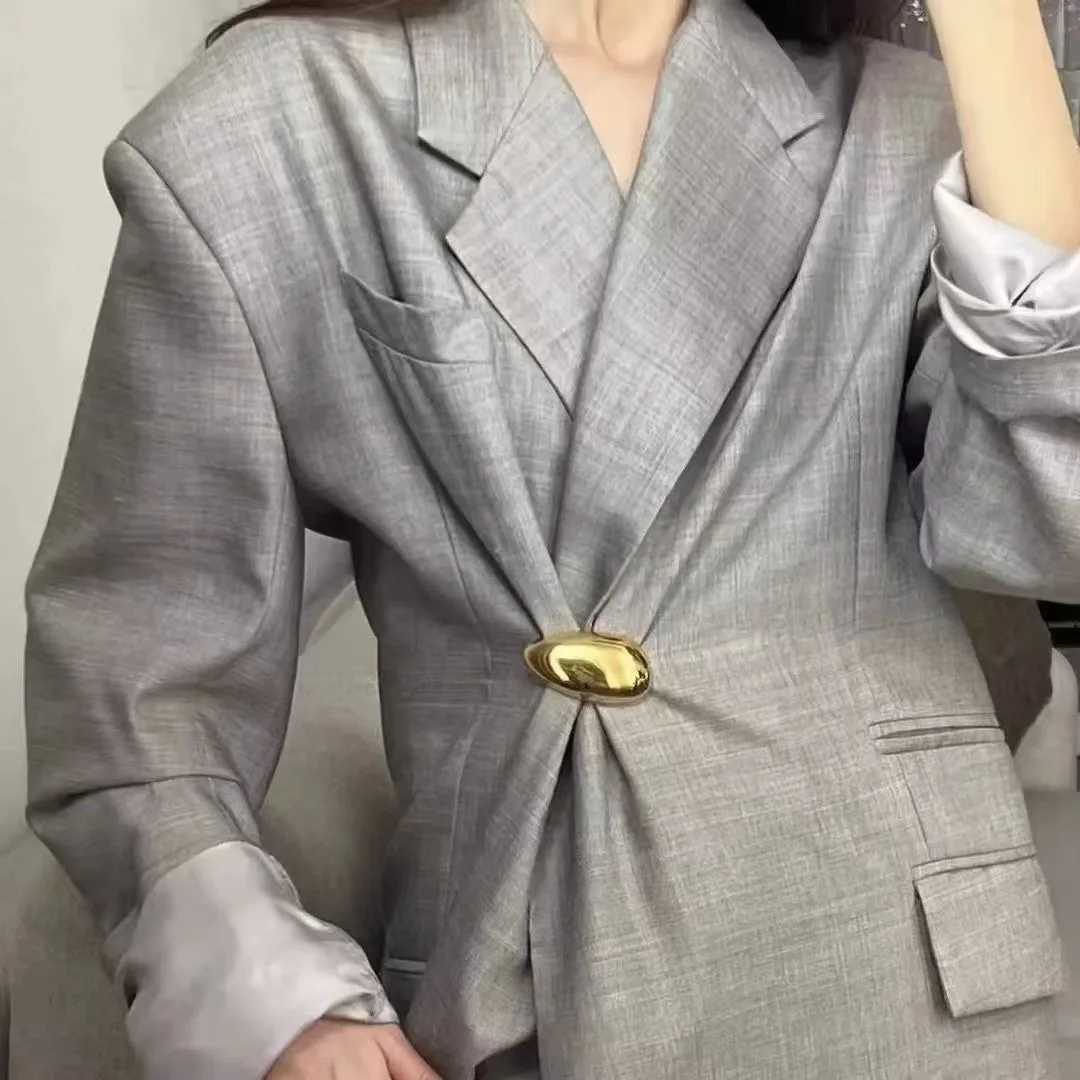 Wulibaby Stainless Steel Egg Brooches For Women Unisex 2color Beautiful Geometric Party Office Brooch Pins Gifts J251115