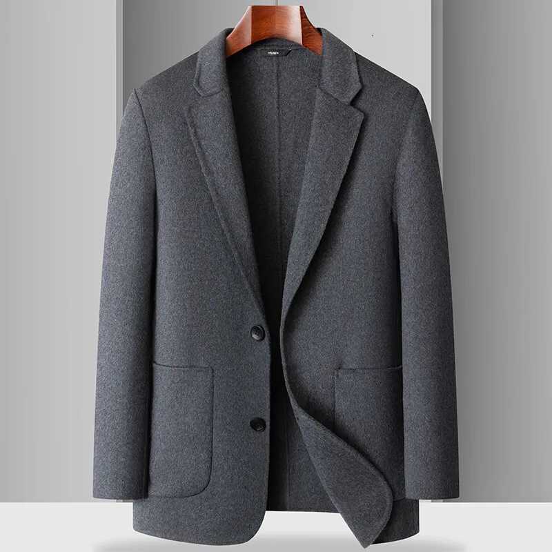 Casual Mens Woolen Coats 2025 Spring Autumn Short Overcoat Solid Color Wool Windbreaker Jacket Business Warm Top Suits ClothingT251025