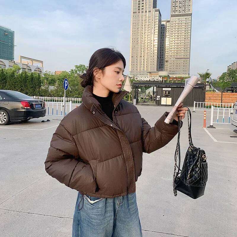 Winter Cropped Women Clothing Warm Short Puffer Jackets Lightweight Chic Stand Up Collar Student Cotton-Padded Jacket New Coats Designer Women