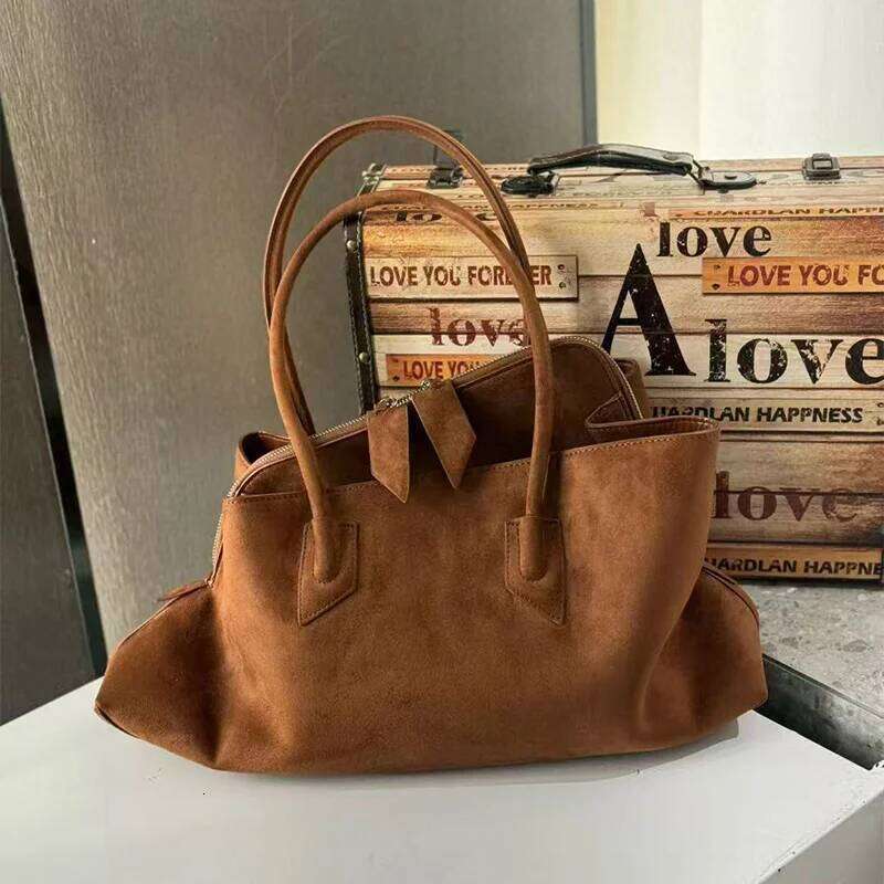 Designer Bags Ladies Shoulder Bag Creative Geometric Layered Commuter Briefcase Large Capacity Crocodile Pattern Tote Handbag Free Labubu Pendant As A