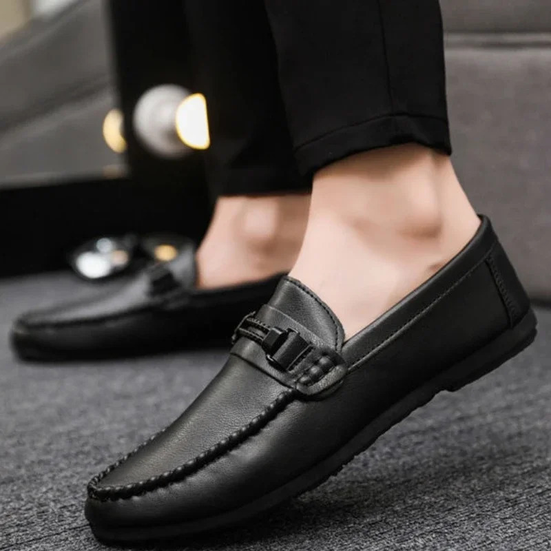 Thick Sole Male Casual Shoes Platform Office Loafers Mens Leather Shoes Adults Elegant Clearance Korean Style zapatillas 251023