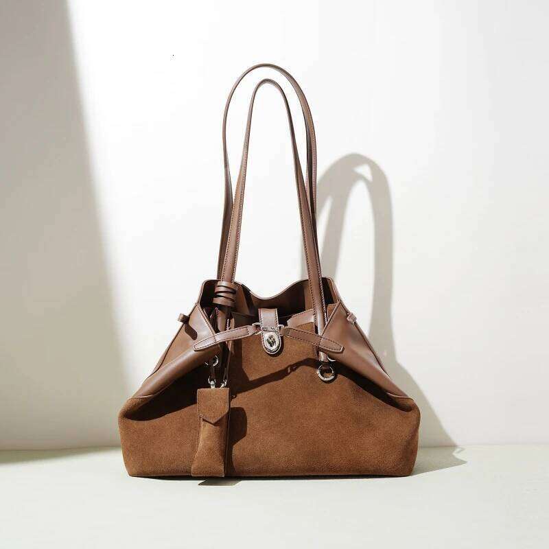 Niche Design Frosted Genuine Leather Shoulder Bags Large Capacity Female Girls Commuter Handbags Elegant Tote Purses 251025