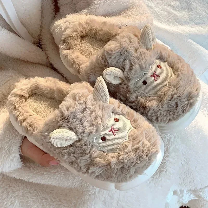 Winter Cartoon Plush Slippers Warm Fluffy Faux Fur Sheep Indoor Home Couple Cotton Slippers for Men And Women251020