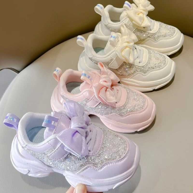 Spring Sneakers New Fashion Comfort Girl Shoes Soft Sole Niche Kid Shoe Design Sweet Glitter Casual Shoe Middleaged Child 2025T251025