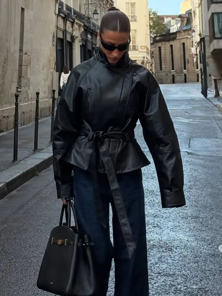HH Women Fashion Black Short Faux Leather Trench Coat Long Sleeve Lapel Jacket With Belt Vintage Lady Motorcycle Jacket Outwear 251020