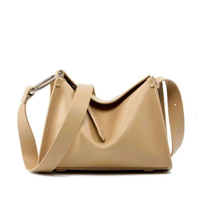 Womens Messenger Genuine Leather Shoulder Bag The First Layer Cowhide Designer Handbag Large Capacity Pillow Bags Suotong251025