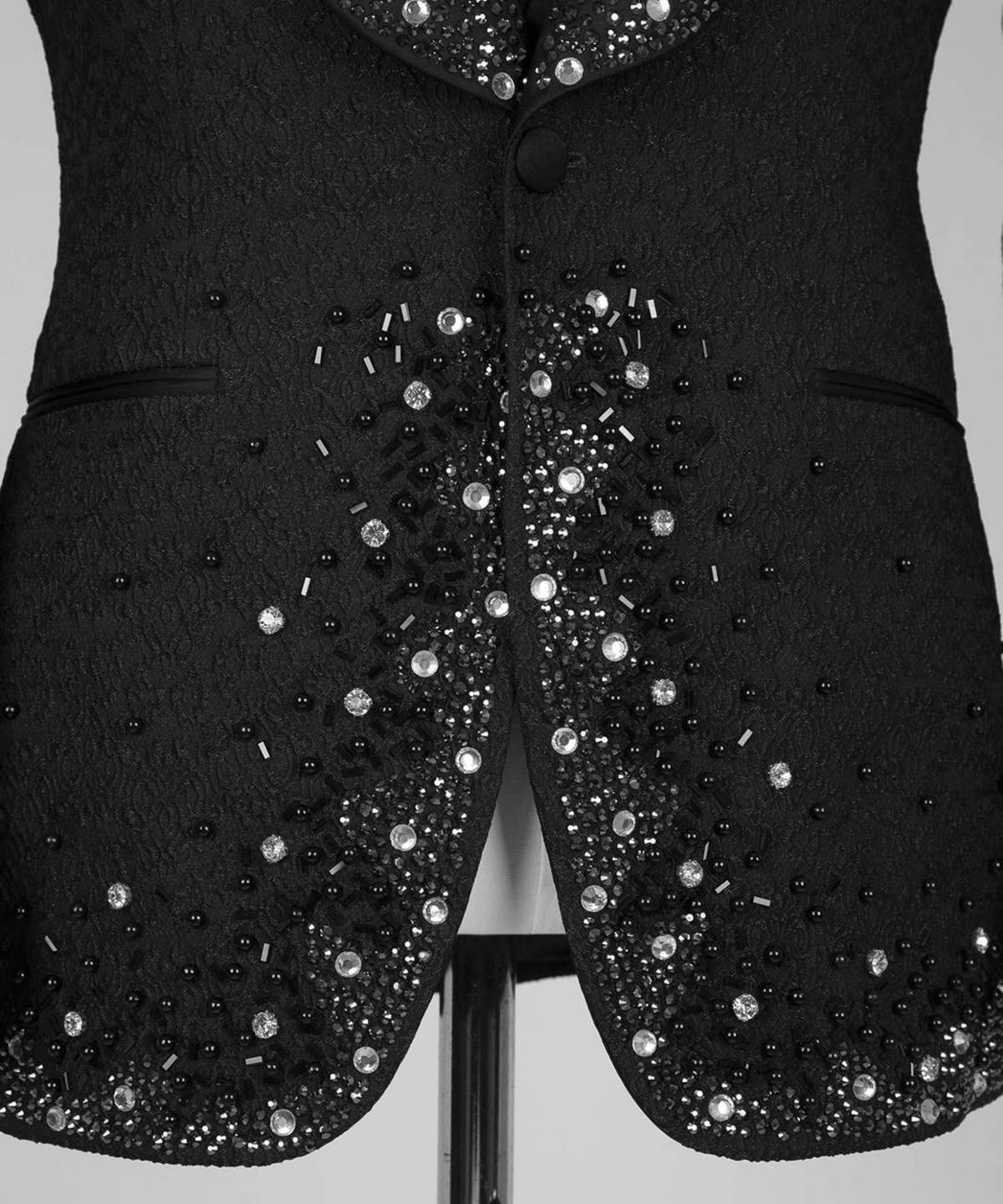 Stunning Men Suits 1 Piece Jacket Shawl Lapel Glitter Beaded Crystal Wedding Groom Tuxedos Male Prom Customized trajes para hombre