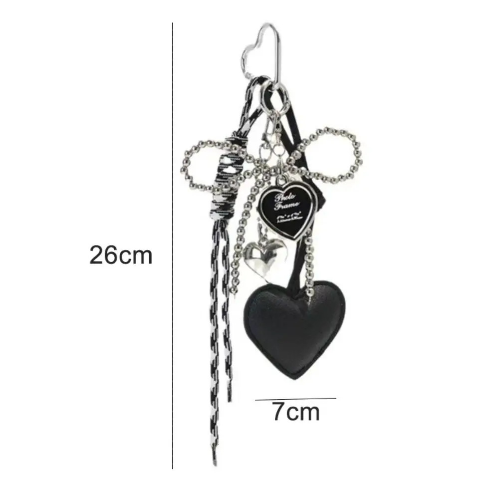 Charm Tassel Love Heart Pendant Creative Handmade Bowknot Keychain Cute Pearl Bow Keyring Bag Accessories 251023