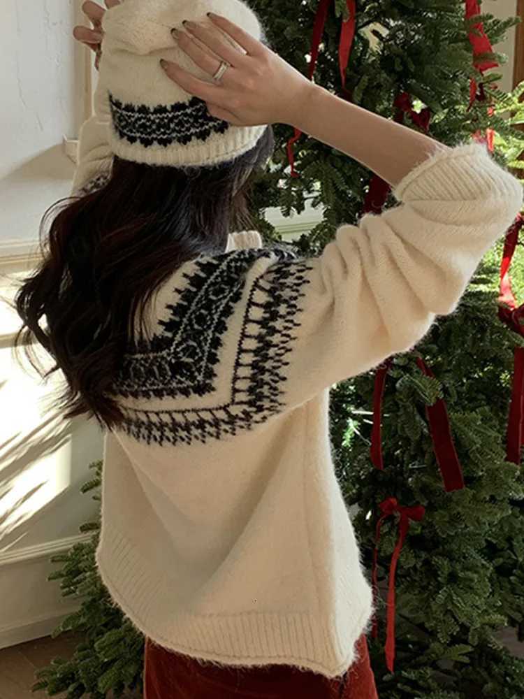 New Fashion Knitted Cardigan Sweater Women Autumn Winter Casual Loose Single Breasted Womens Sweater Coat with Hat Winter TopsT251025