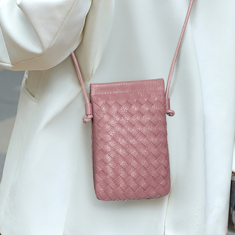 Luxury Brand Designer Bag Fresh Mini Woven Phone Bag Exquisite Small Simple Fashion Shoulder Bag Women Casual Texture Versatile Crossbody Bag