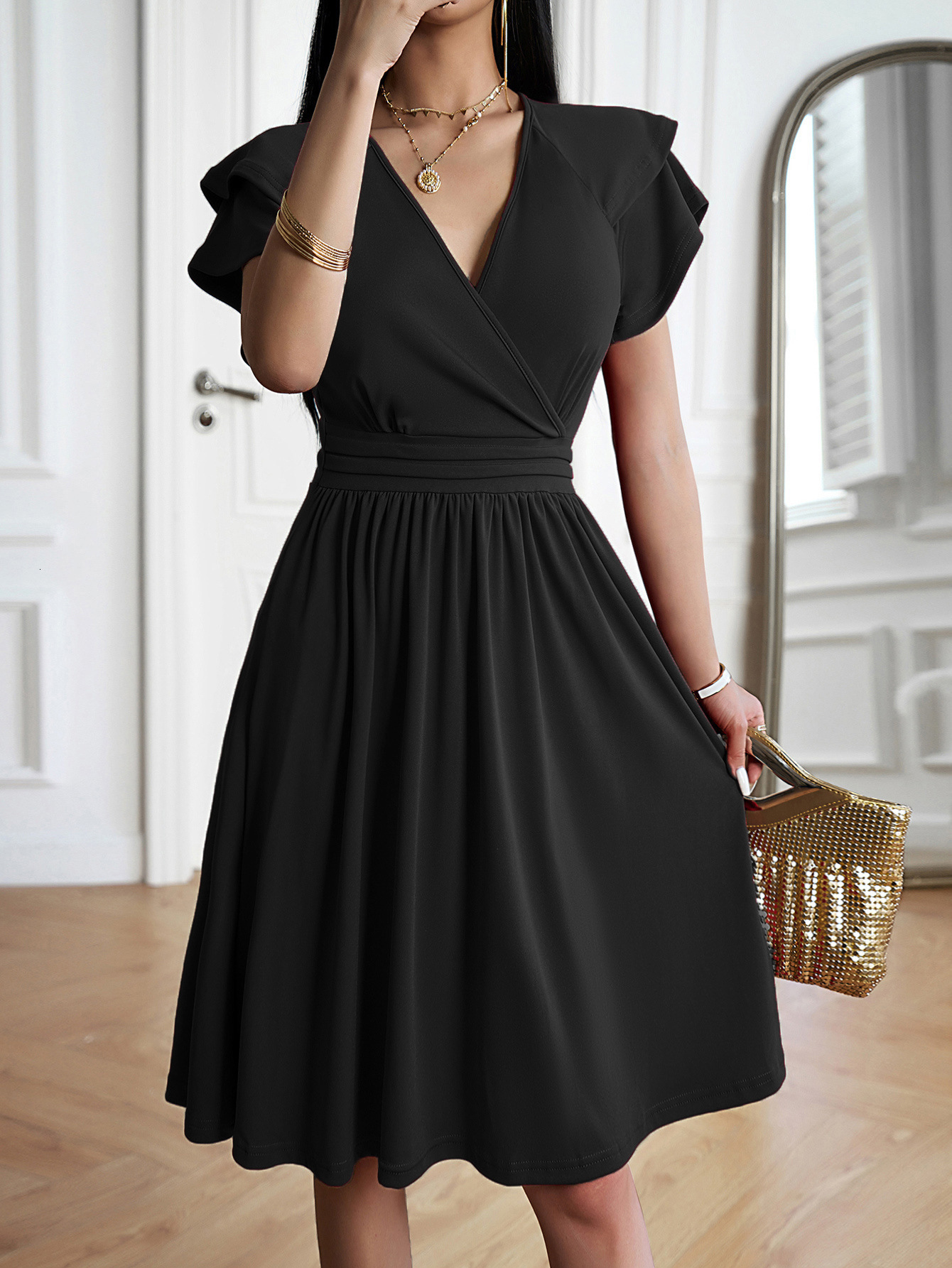 2025 European and American New Dresses Summer Designer Elegant V-neck Mid length Skirt Hot Selling Luxury Skirt