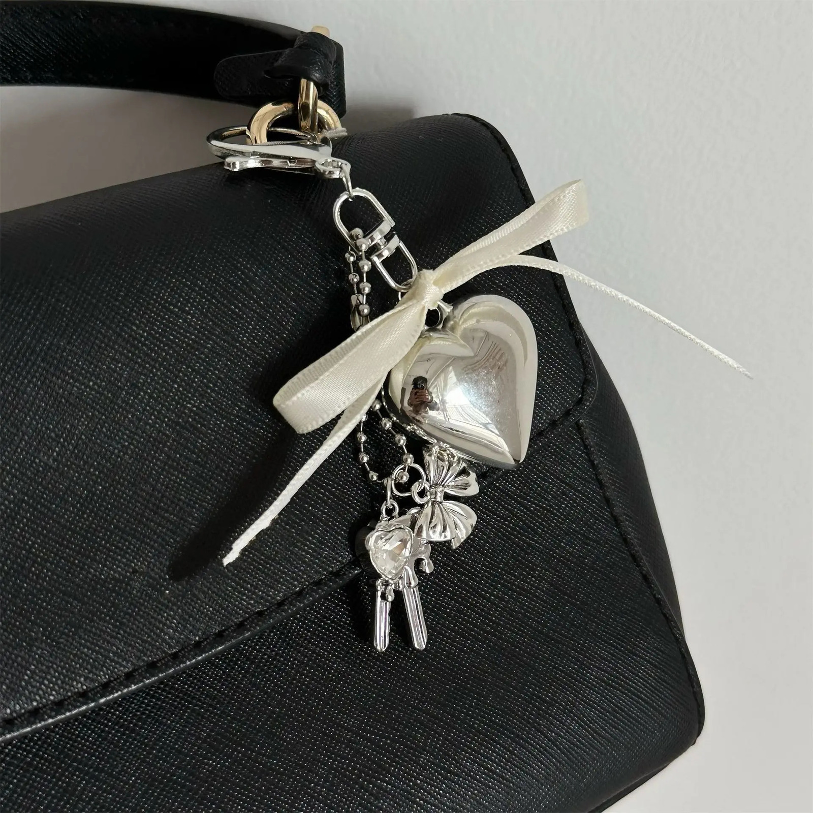 Ins Hrart Bownot Keychain Silvery Love Shape Pendants Niche Bag Phone Keyring Fashion Y2k Accessory Women Couple Gifts 251021