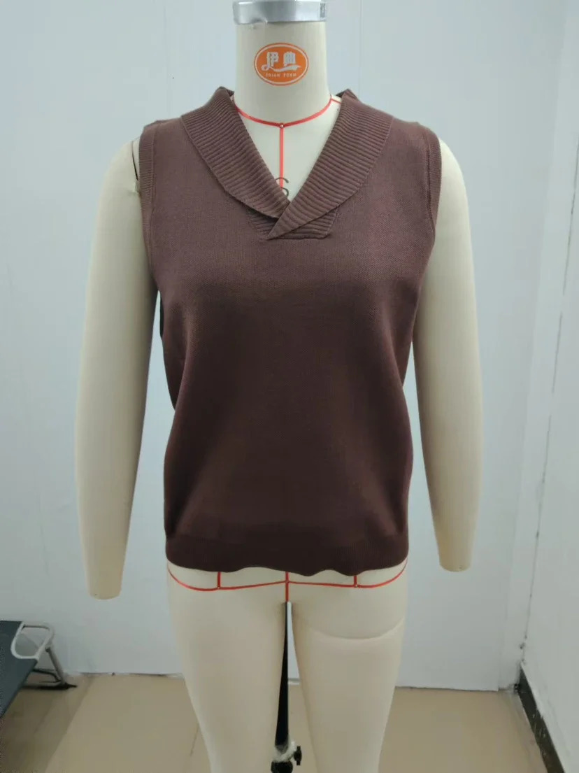 Green Fruit Collar Knitted Vest Korean V Neck Solid Men Sleeveless Pullover British Retro Warm Sweater 251016