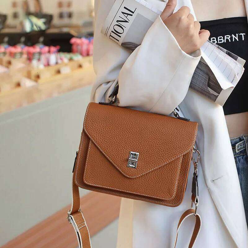 Women Natural Cow Genuine Leather Shoulder Female Large Capacity Casual Crossbody Bag Lady Cowhide Fashion Commuting Handbag 251025