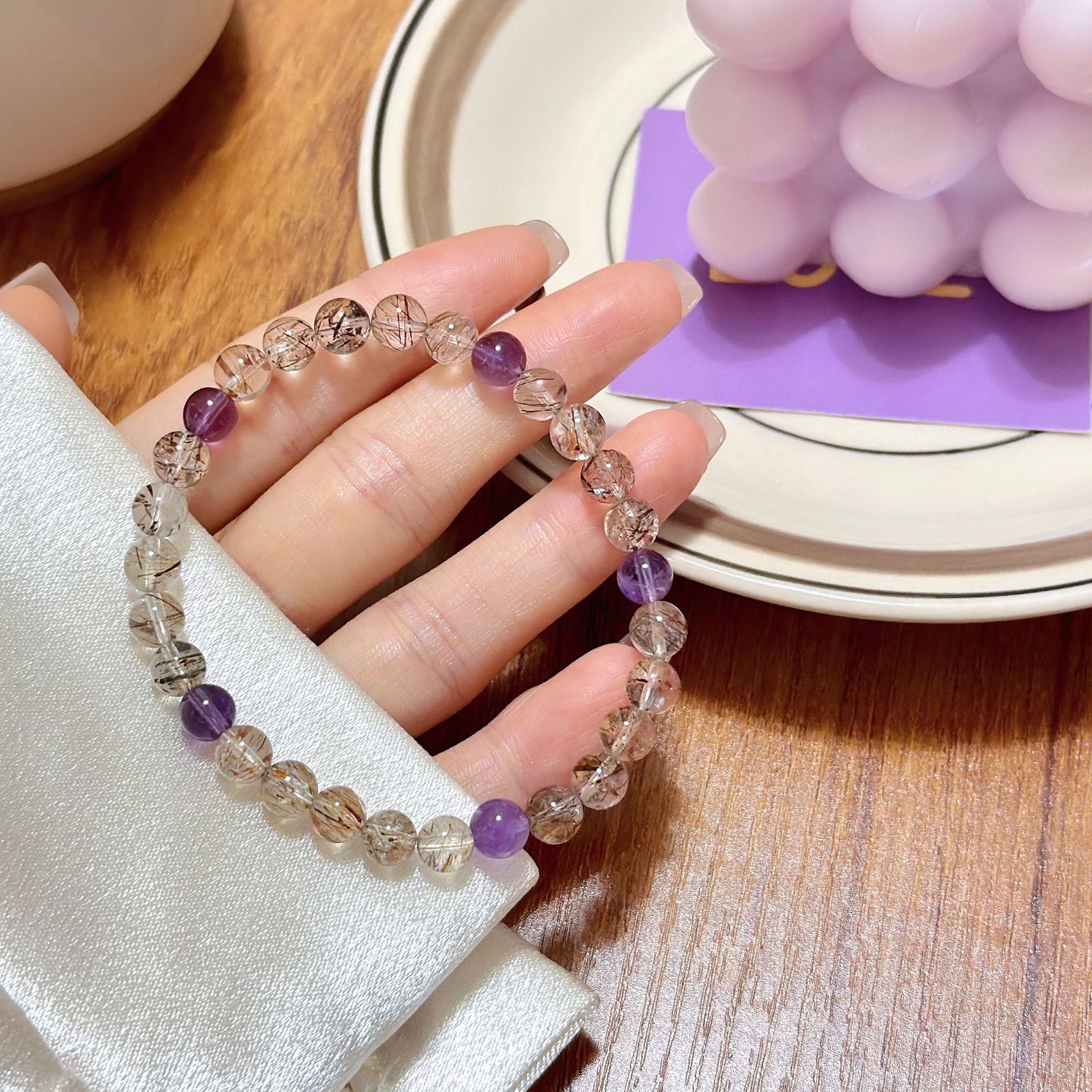 Elegant Natural Quartz Beaded Wristband for Everyday Wear Classic One-Sided Charm Necklace