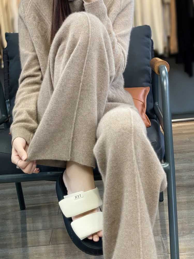 Office Women Straight Pants Autumn Winter 100 Merino Wool Pants Knit Warm Trousers Lace Up Elastic Female Casual Wide Leg PantsT251025