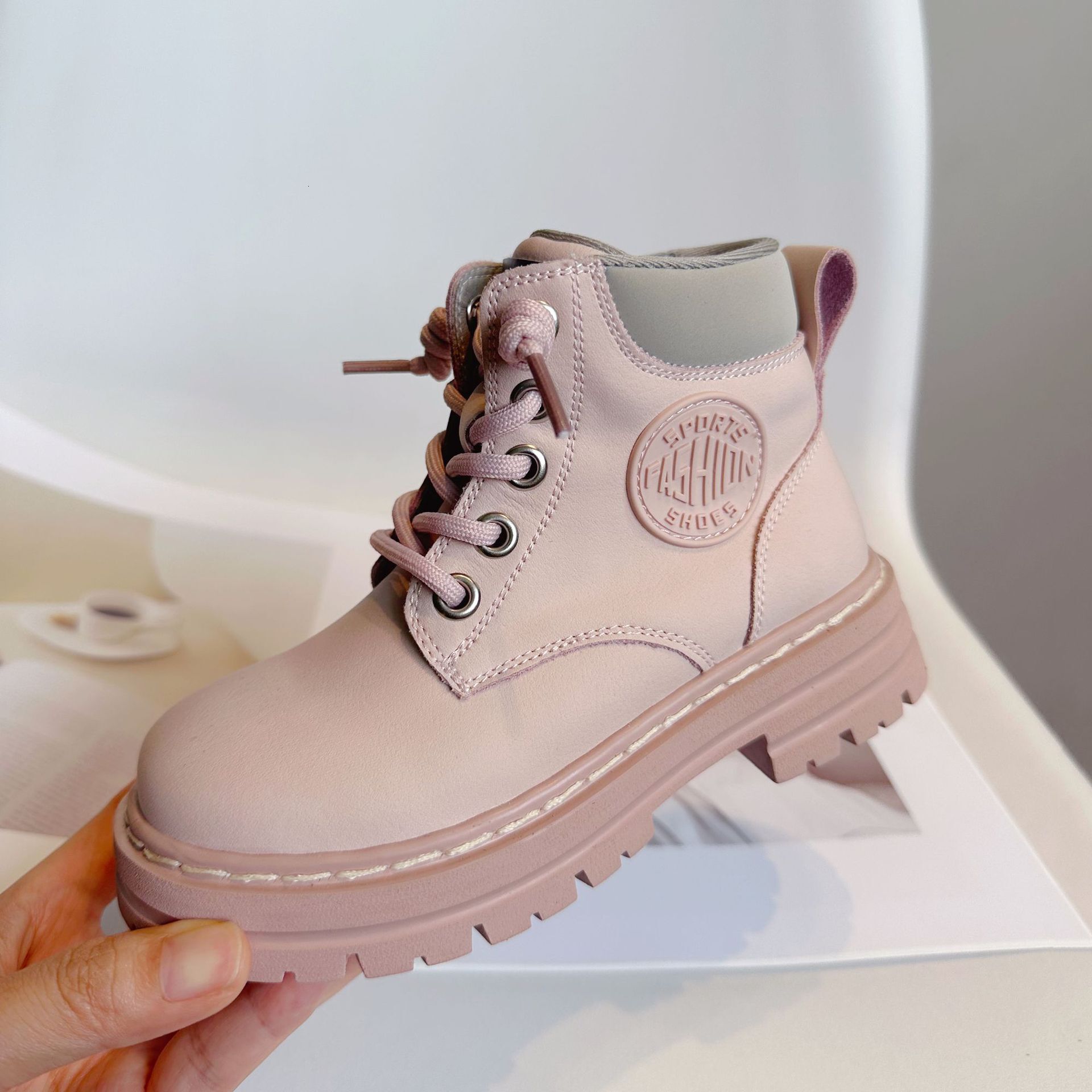 Children's shoe designer fashionable autumn and winter Martin boots genuine leather yellow boots desert boots double cotton boots