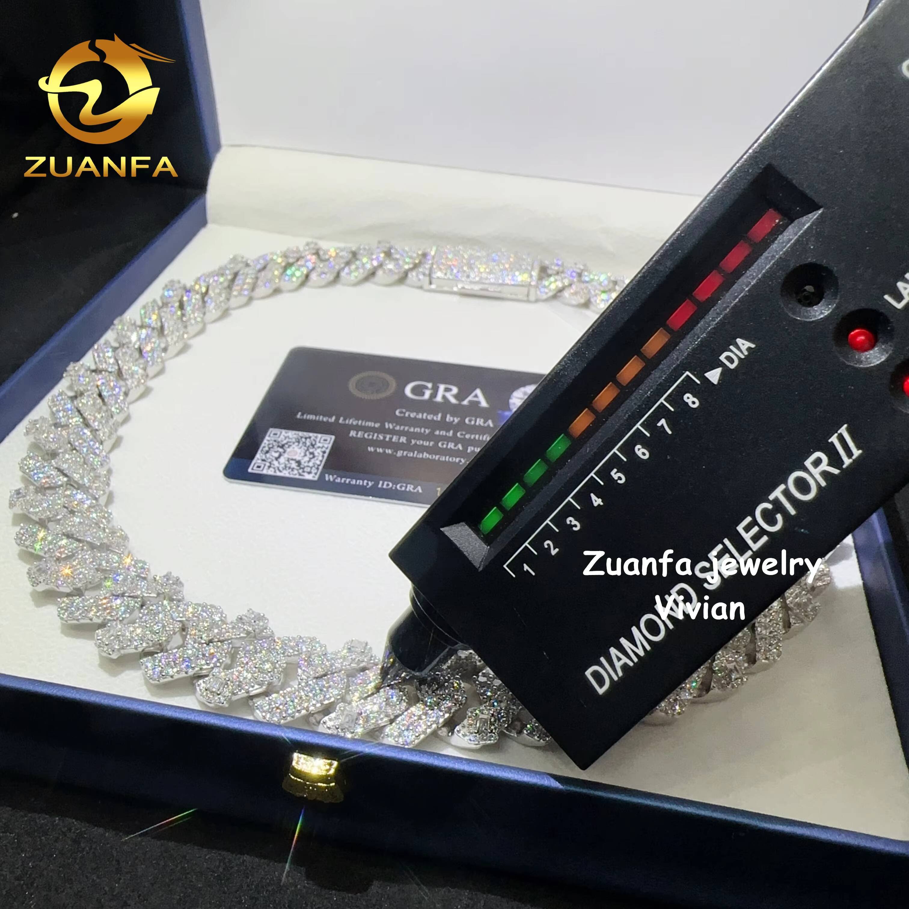 Pass Diamond Tester 18mm Iced Out Hip Hop D Color VVS Moissanite Diamond Sterling Silver 925 Cuban Link Chain Necklace