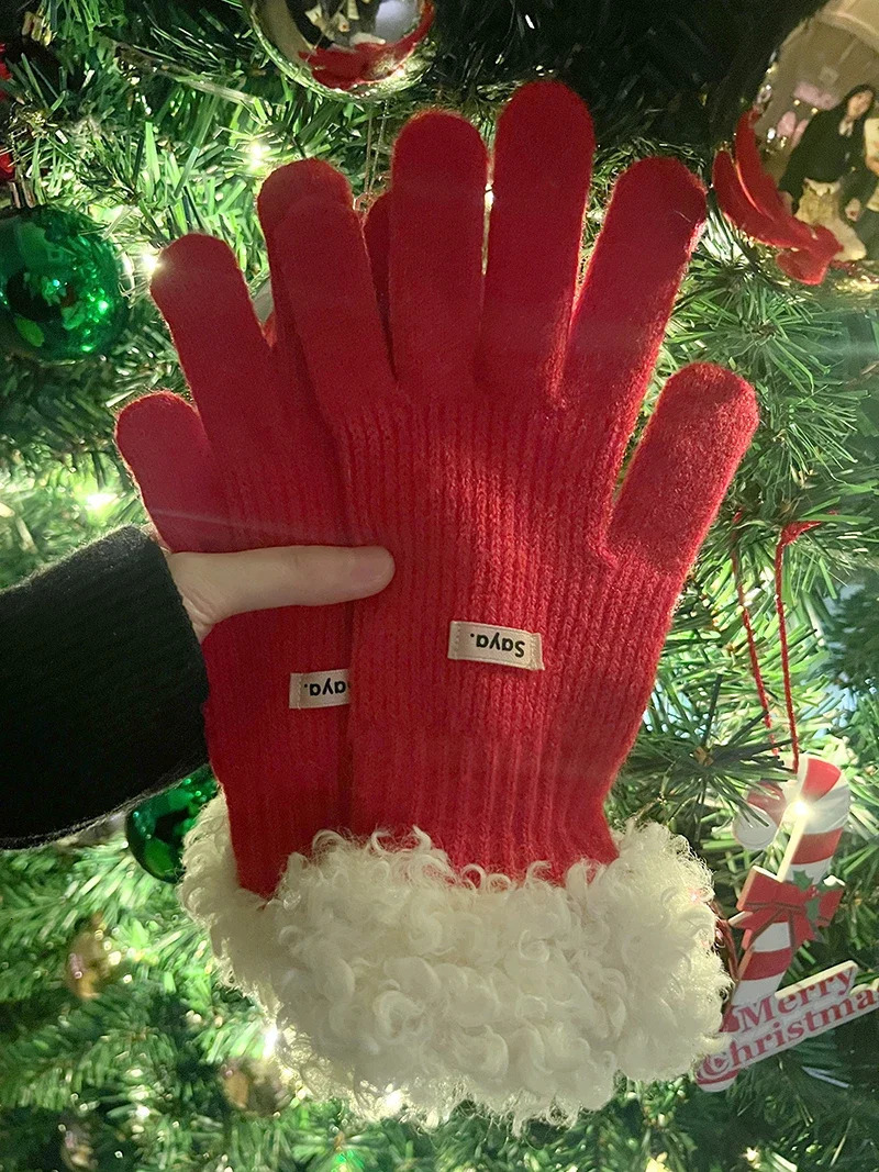 Korean Cute Roll Plush Edge Knitted Gloves Female Alphabet Mark Autumn and Winter Warm Touch Screen Gloves 251023