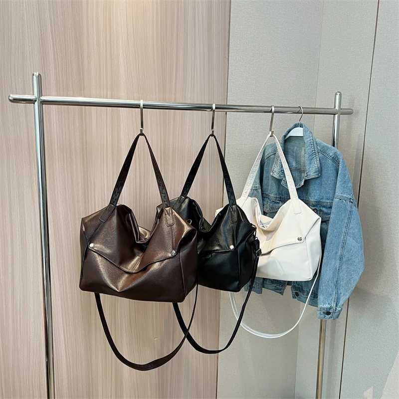 LEFTSIDE PU Leather Highcapacity Shoulder Bags for Women 2025 Luxury Designer Tote Bag Females Fashion Handbags and Purses Z251024
