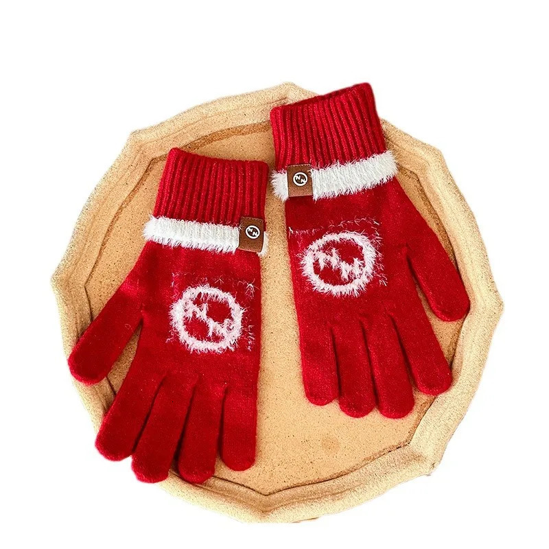 Korean Outdoor Warm Women Gloves Knitted Touch Screen Winter Mittens Long Spiral Mouth Cute Fashion Coldproof Gloves 251023