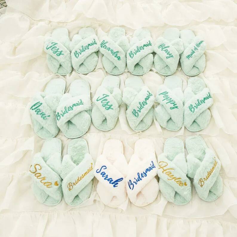 Olive Bride Bridesmaid Gift, Bachelorette Gift Set, Custom Fluffy Slippers, Fuzzy Bridal Party Slippers ddmythur