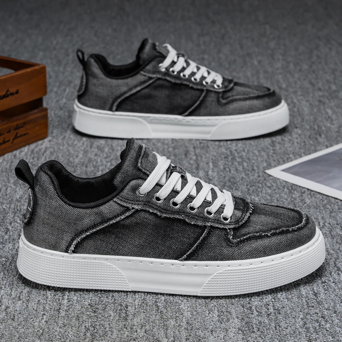 mens casual sneakers trendy versatile fashionable durable skateboarding shoes canvas shoes large size mens sho 251023