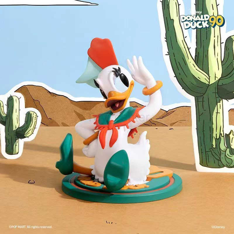 Disney POPMART Donald Duck 90th Anniversary Series Blind Box Bubble Mart Cute Ornament Trendy Toy Figurine H251025