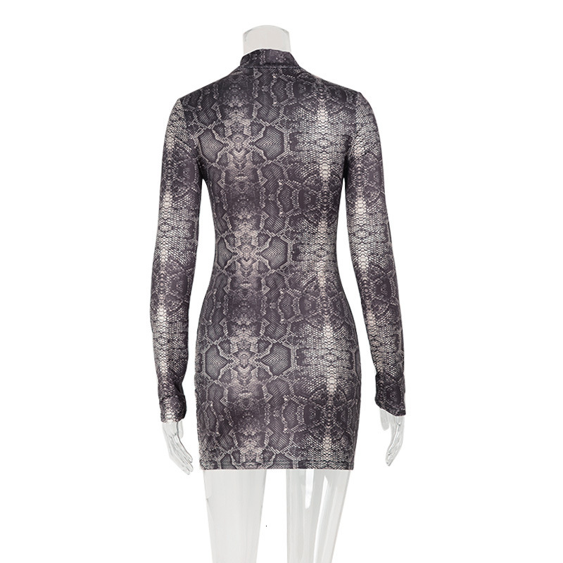European and American designer style fashionable and sexy women's leopard print sexy tight fit new dress round neck long sleeved short skirt