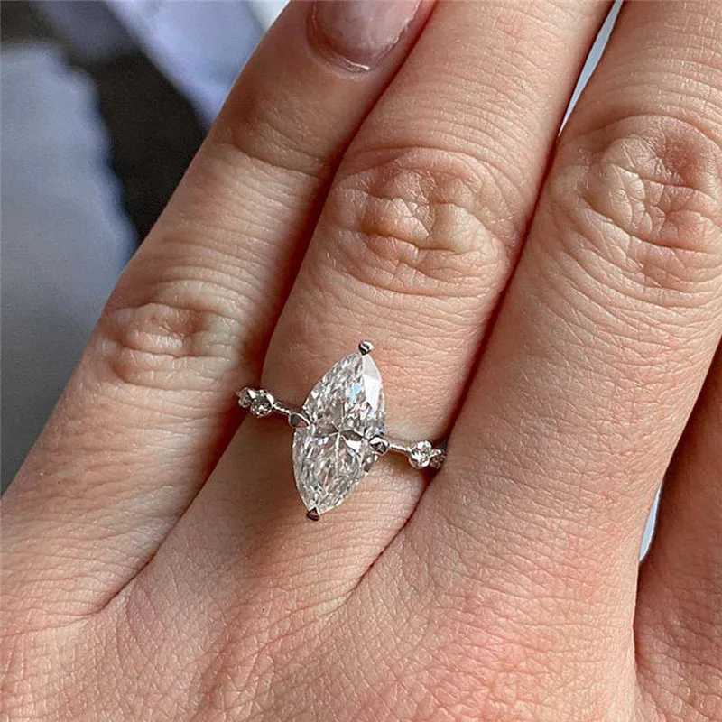 925 Sterling Silver AAA Crystal Marquise Cubic Zirconia Rings for Women Fashion Thin Ring Engagement Wedding Statement JewelryXJ251025