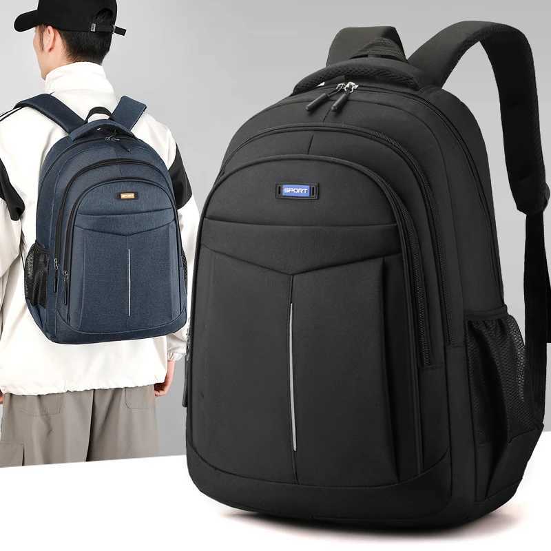 Largecapacity backpack Highdurability backpack with padded shoulder straps and zipper closure Safe travel bag W251025