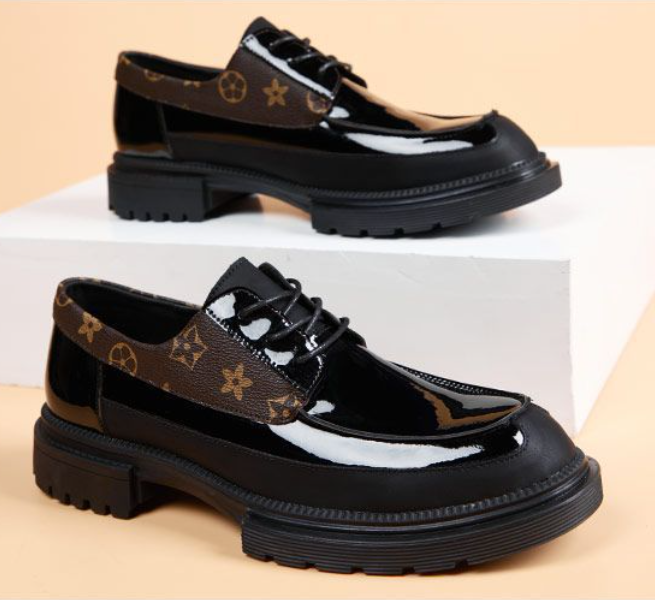 Free shipping Designer Textured Print Derby Shoes with Patent Leather Detail Daily Occasion Wear Fashion Stylish Versatile Trendy Shoes