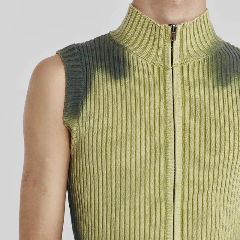 IEFB Streetwear Men Knitted Vest Pullovers Mens Turtleneck Sleeveless Sweater Zipper Tiedye Clothing Summer Spring C3482 251016
