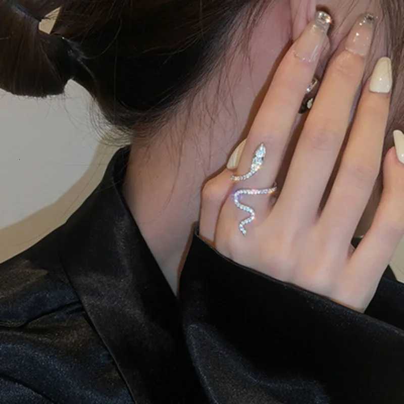Hot Selling Micro Inlaid Zircon Wrapped Snake Ring For Female Niche Design Fashionable And Personalized Index Finger RingXJ251025