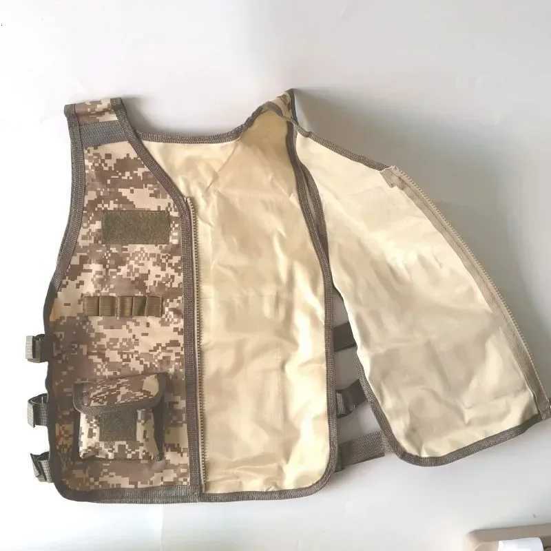 Children Sports Vest Kids Camouflage Hunting CS Tactics Clothes Outdoor Training Protection Gear Hiking Tactical Waistcoat Vests Y251022