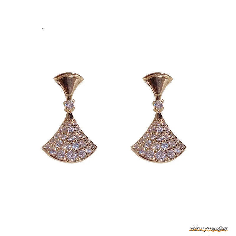 Elegant Needle Drop - Small Fan-Shaped Dangle Earrings With Shiny Diamante Accents Ddmymaster