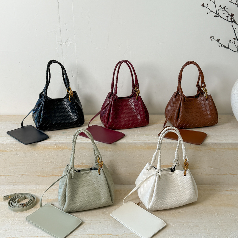 Luxury Brand Designer Bag Woven Pattern Bucket Bag Fashion Niche High-End Sense Basket Bag Soft Leather Commuter Handheld Crossbody Bag For Women